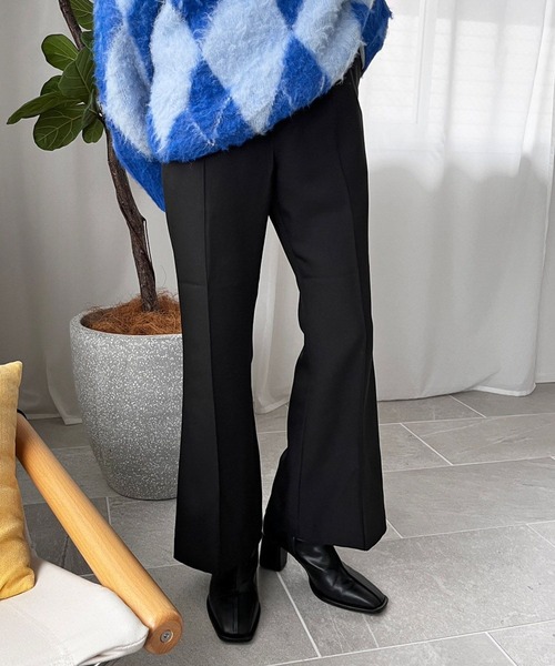 LOWRYS FARM（ローリーズファーム）の「スタイルアップウールライクフレアパンツ　971224（スラックス・レディース・パープル/ブラック/アイボリー/ブラウン・LARGE/MEDIUM）」の12枚目の写真