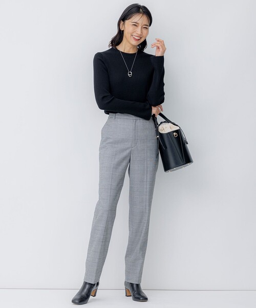 23区(ニジュウサンク)の「【洗える】ウォームストレッチ チェック テーパード パンツ(その他パンツ・レディース・ブラック系3・36/38/40)」の11枚目の写真