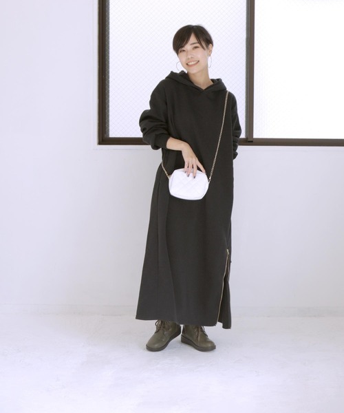 SOROTTO(ソロット)の「【軽量】厚底レースアップショートブーツ/ローヒール(ブーツ・レディース・ダークブラウン/ブラック/カーキ・23.0cm/24.5cm/23.5cm/24.0cm/22.5cm)」の20枚目の写真