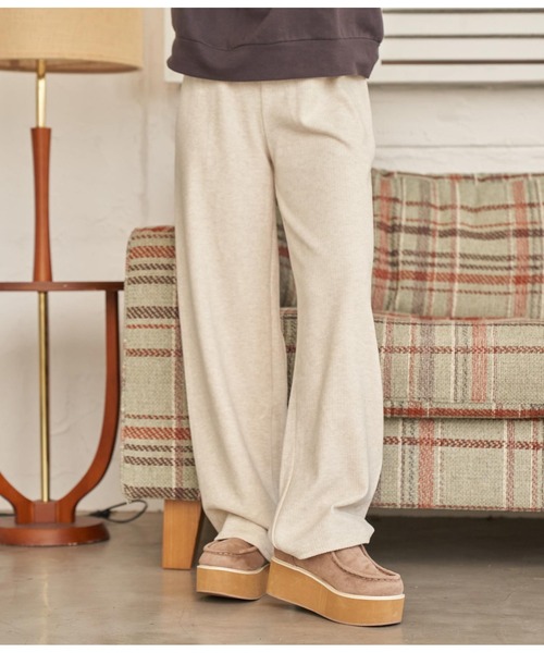 anap mimpi（アナップミンピ）の「起毛ランダムリブワイドパンツ（その他パンツ・レディース・アイボリー/ブラック/ベージュ・FREE）」の21枚目の写真