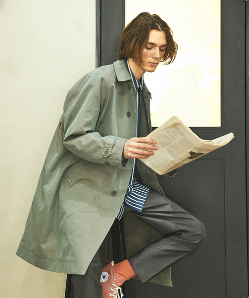 ABAHOUSE（アバハウス）の「【玉虫ツイル】ステンカラーコート / スプリングコート（ステンカラーコート・メンズ・ベージュ/ネイビー/カーキ・46/48）」の2枚目の写真