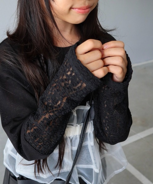 CIAOPANIC TYPY（チャオパニックティピー）の「【KIDS】袖切り替えシアーカットソー（Tシャツ/カットソー・キッズ・サックスブルー/アイボリー/ブラック/オレンジ/ホワイト/ブラック系その他・SMALL/MEDIUM/LARGE/X-LARGE/XX-LARGE）」の4枚目の写真