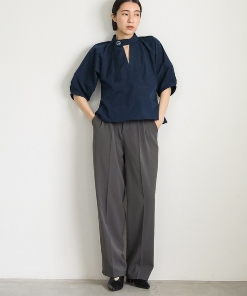 select MOCA(セレクトモカ)の「【セレモニー】ベルトカラーランタンスリーブブラウス(シャツ/ブラウス・レディース・ネイビー/ベージュ・FREE)」の3枚目の写真