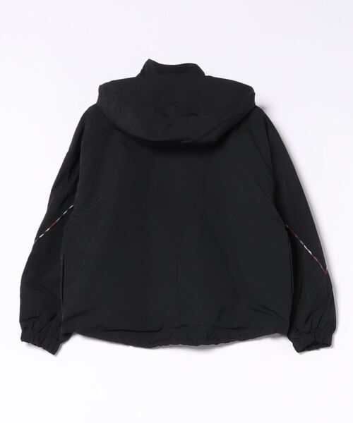 Arnold Palmer（アーノルドパーマー）の「パーマーチェック パイピングギャザー ジャケット（ナイロンジャケット・レディース・ブラック/アイボリー/ライトベージュ・S/M/L）」の5枚目の写真