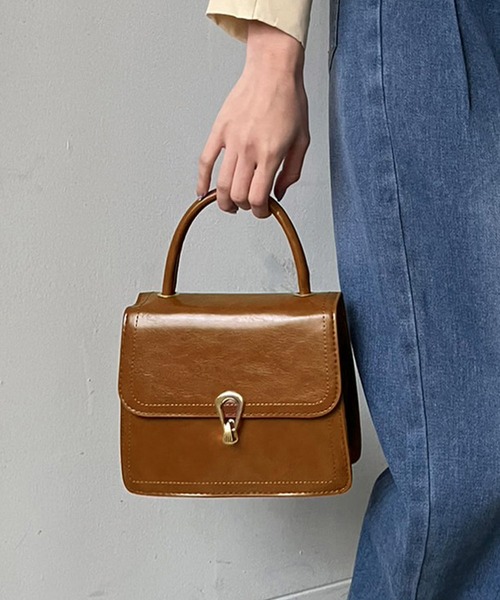 Jewelobe(ジュエローブ)の「2wayボクシーミニバッグ(ハンドバッグ・レディース・ブラウン/ブラック/ブラウン系その他/ベージュ・FREE)」の5枚目の写真