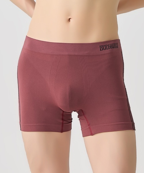 BODY WILD(ボディーワイルド)の「BODY WILD/ボディワイルド セミロングボクサーパンツ e-BOXER サイドライン柄(ボクサーパンツ・メンズ・ブラック/イエロー/ブルーグリーン/ライトグレー/レッド系その他/ダークブルー・X-LARGE/MEDIUM/LARGE)」の6枚目の写真