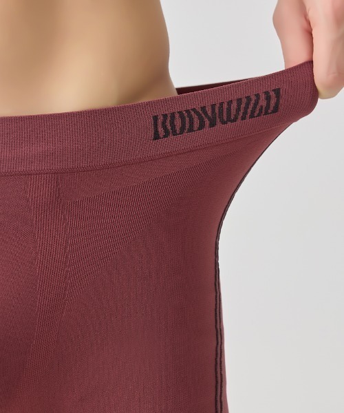 BODY WILD(ボディーワイルド)の「BODY WILD/ボディワイルド セミロングボクサーパンツ e-BOXER サイドライン柄(ボクサーパンツ・メンズ・ブラック/イエロー/ブルーグリーン/ライトグレー/レッド系その他/ダークブルー・X-LARGE/MEDIUM/LARGE)」の17枚目の写真