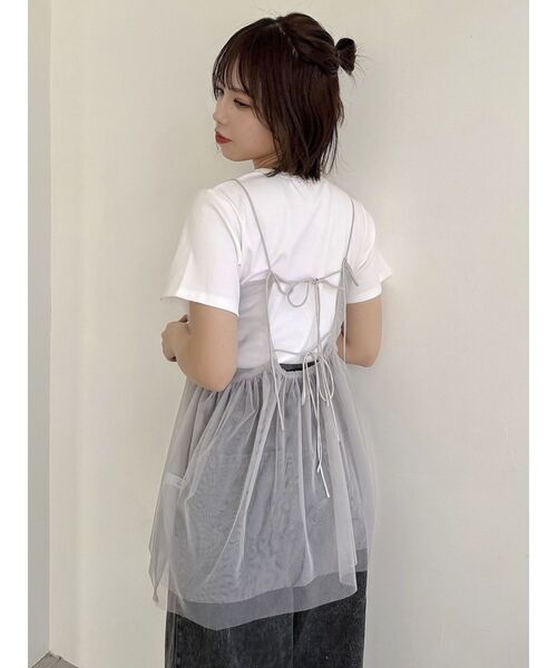 dazzlin（ダズリン）の「【WEB限定】チュールキャミトップス（キャミソール・レディース・グレー/チャコールグレー/ピンク/アイボリー・FREE）」の10枚目の写真