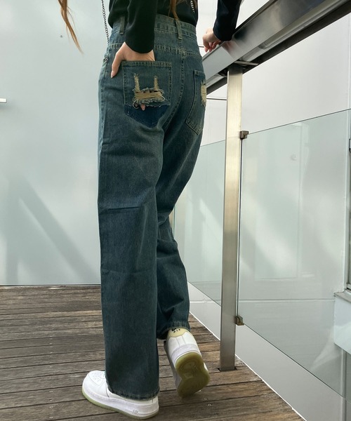 GLAMOROUS JANE（グラマラスジェーン）の「デザインポケットデニムストレートパンツ（デニムパンツ・レディース・ブルー・S/M/L）」の9枚目の写真