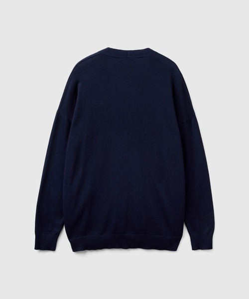 BENETTON (UNITED COLORS OF BENETTON)（ベネトンユナイテッドカラーズオブベネトン）の「コットンモダール無地Vネック長袖カーディガン（カーディガン/ボレロ・レディース・ブラック/ネイビー・SMALL/MEDIUM/X-SMALL）」の6枚目の写真