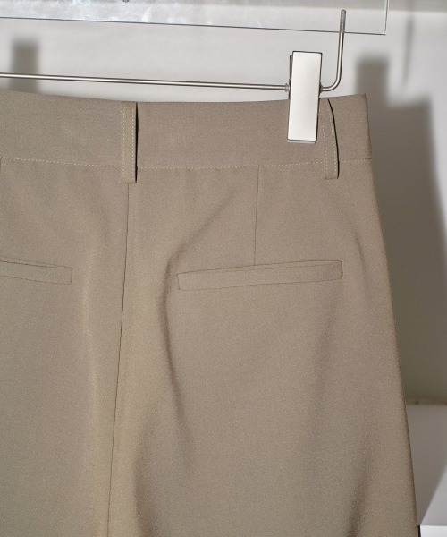 TODAYFUL（トゥデイフル）の「TODAYFUL Doubletuck Smooth Trousers