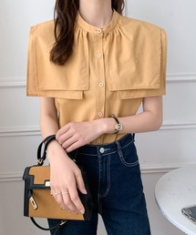 スタンドカラーケープシャツ