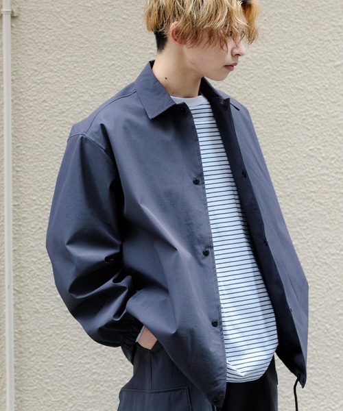 Uiscel（ユイセル）の「Uiscel　リップストップコーチジャケット（ナイロンジャケット・メンズ・ブラック/チャコールグレー・LARGE/MEDIUM）」の11枚目の写真