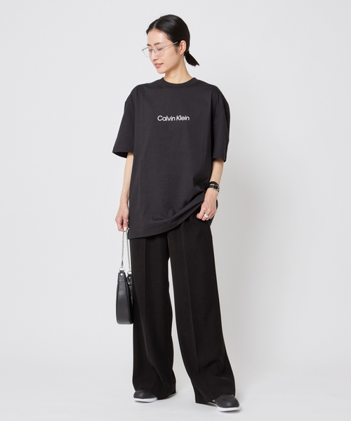 Calvin Klein（カルバン・クライン）の「【Calvin Klein / カルバン クライン】Standard Logo T-sh（Tシャツ/カットソー・レディース・ホワイト/ブラック・FREE）」の19枚目の写真
