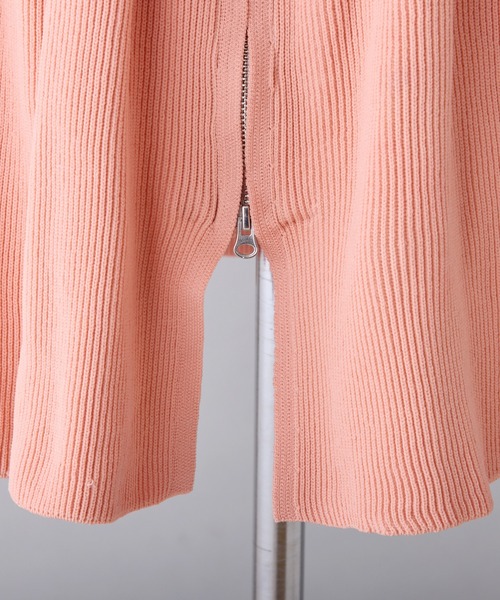 one after another NICE CLAUP（ワンアフターアナザーナイスクラップ）の「ダブルジップペプラムカーディガン（カーディガン/ボレロ・レディース・ベージュ/ピンク系その他/オフホワイト・FREE）」の9枚目の写真