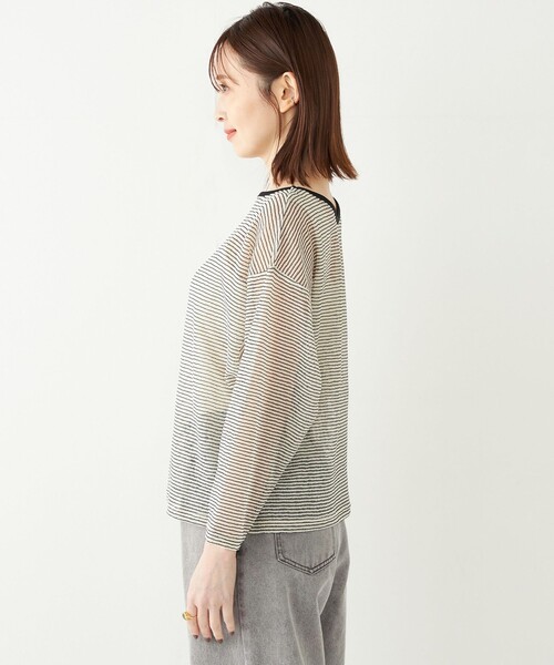 SHIPS Colors(シップス カラーズ)の「SHIPS Colors:〈洗濯機可能〉シアー ボーダー ドルマン トップス◇(Tシャツ/カットソー・レディース・ナチュラル/ブラック・ONE SIZE)」の10枚目の写真