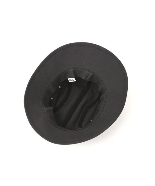 MHL.(エムエイチエル)の「DENSE COTTON NYLON(ハット・レディース・ライトブラウン/チャコール・FREE)」の11枚目の写真