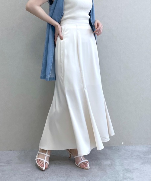 mysty woman(ミスティウーマン)の「フリルラップsetマーメイド 120995(スカート・レディース・アイボリー/ブラック・FREE)」の8枚目の写真