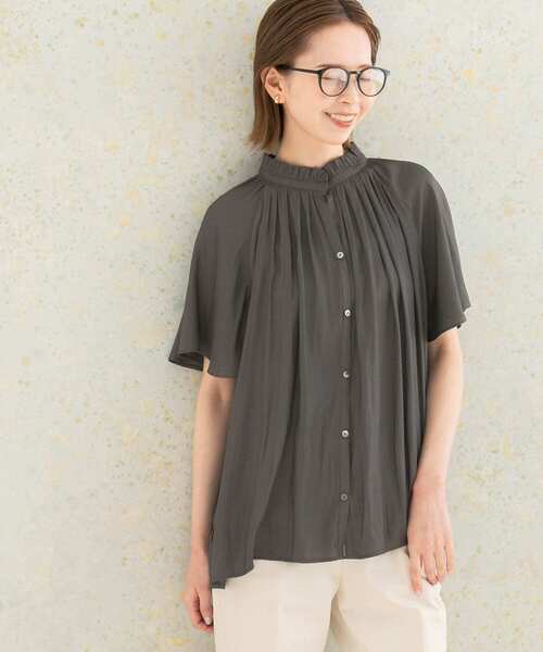 URBAN RESEARCH ROSSO WOMEN（アーバンリサーチ　ロッソ）の「フリルカラーギャザーブラウス（シャツ/ブラウス・レディース・ホワイト/チャコールグレー/ミント・FREE）」の11枚目の写真