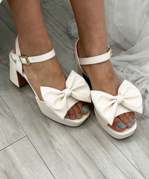 INGNI（イング）の「2WAYリボンサンダル（サンダル・レディース・アイボリー/ブラック・M/L）」の16枚目の写真