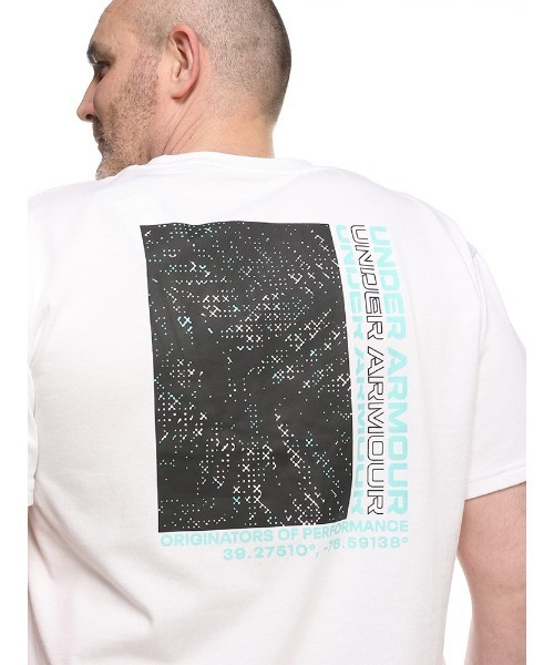 UNDER ARMOUR(アンダーアーマー)の「UNDER ARMOUR アンダーアーマー LOOSE グラフィックバックプリント クルーネック 半袖 Tシャツ(Tシャツ/カットソー・メンズ・ホワイト/ブラック・3XL/5XL/4XL)」の15枚目の写真