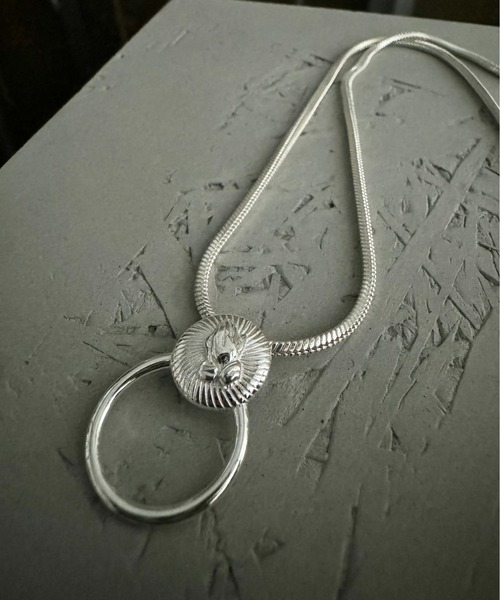 blatto（ブラット）の「【blatto 925silver】925シルバートップ　サングラスかけ　GLASSES HOLDER　ネックレス bla-necklace-00400（ネックレス・メンズ・シルバー系/シルバー系その他/シルバー系その他3/シルバー系その他5/シルバー系2/シルバー系その他2/シルバー系その他4/シルバー系その他6/シルバー系3/A/シルバー系4/シルバー系6/シルバー系9/シルバー系8/シルバー系7/シルバー系その他7/シルバー系5・ONE SIZE）」の10枚目の写真