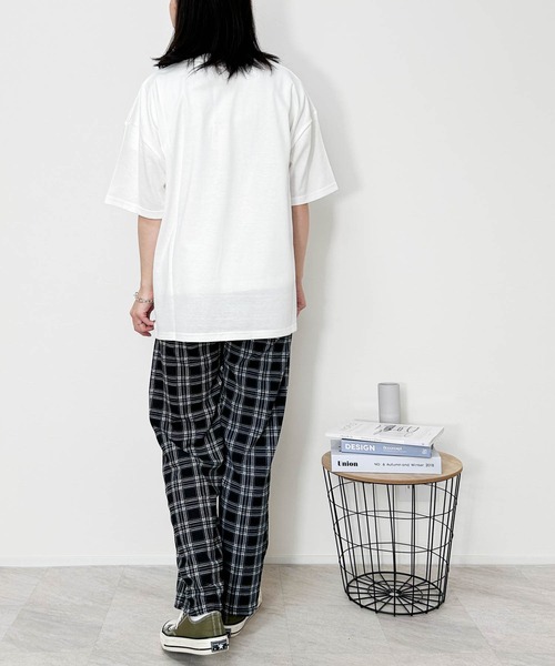 Ritzy（リッツィー）の「16/TC 天竺プリントTシャツ(ダイス、ジャックダニエル、看板係) レディース メンズ（Tシャツ/カットソー・メンズ・ブラック/ホワイト/ブラック系その他/ホワイト系その他/グレー系その他/ホワイト系その他2/チャコール/グレー系その他2/ブラック系その他2・LARGE/X-LARGE/MEDIUM）」の12枚目の写真