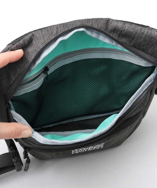 MADDEN EQUIPMENT(メデン イクイップメント)の「撥水 ボディ ミニショルダーバッグ BLUFF(ブラフ)(ショルダーバッグ・メンズ・ブラック/オフホワイト・FREE)」の10枚目の写真