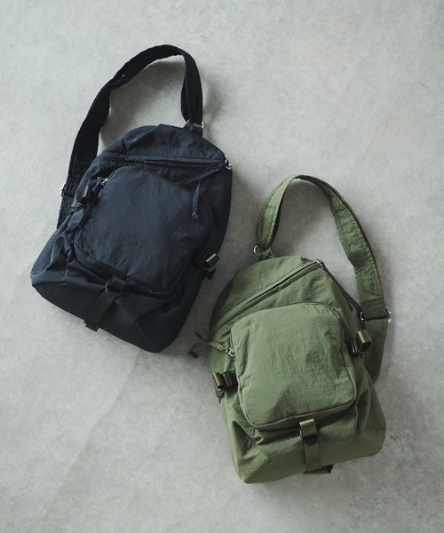 cache cache（カシュ カシュ）の「【cache cache(カシュカシュ)】ベルトポケットストリングバッグ（ボディバッグ/ウエストポーチ・レディース・ブラック/カーキ・FREE）」の17枚目の写真