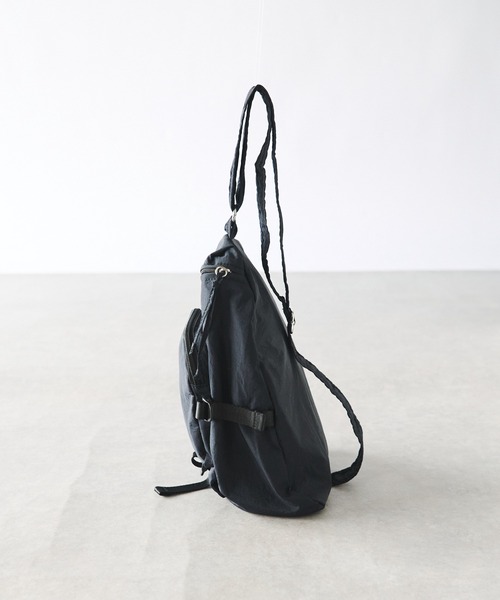 cache cache（カシュ カシュ）の「【cache cache(カシュカシュ)】ベルトポケットストリングバッグ（ボディバッグ/ウエストポーチ・レディース・ブラック/カーキ・FREE）」の5枚目の写真