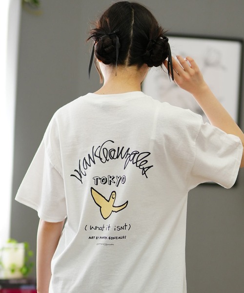 (What it isNt)ART BY MARKGONZALES(ワットイットイズント)の「【ムラサキスポーツ限定】(What it isNt)ART BY MARKGONZALES/ワット イット イズント マークゴンザレス 東京デザインTシャツ 2H7-63592(Tシャツ/カットソー・レディース・ブラック/ホワイト・L/M/XL)」の1枚目の写真
