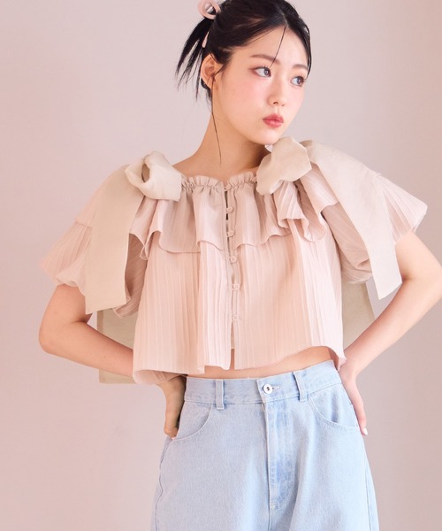 one after another NICE CLAUP(ワンアフターアナザーナイスクラップ)の「肩リボンブラウス(シャツ/ブラウス・レディース・チャコールグレー/ピンク/アイボリー/ホワイト×ブラック・FREE)」の4枚目の写真