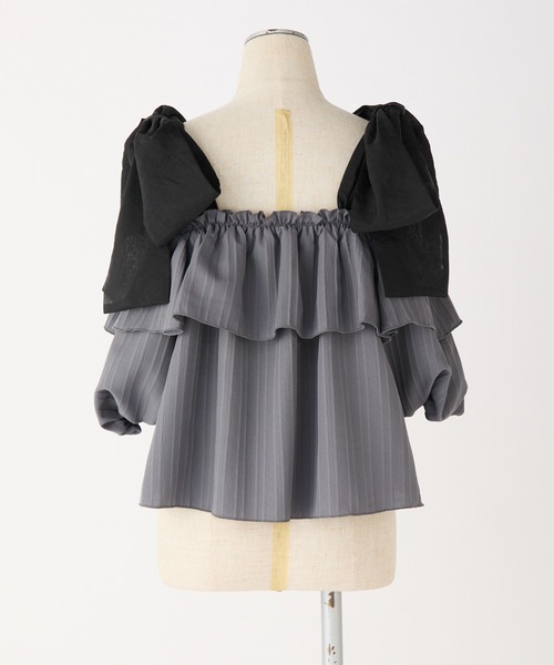 one after another NICE CLAUP(ワンアフターアナザーナイスクラップ)の「肩リボンブラウス(シャツ/ブラウス・レディース・チャコールグレー/ピンク/アイボリー/ホワイト×ブラック・FREE)」の16枚目の写真