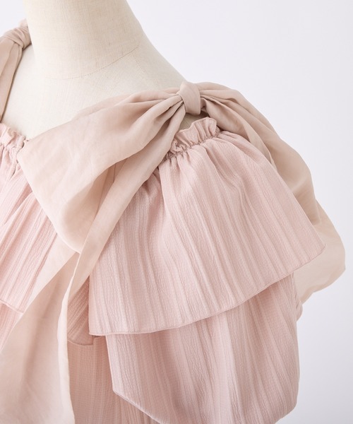 one after another NICE CLAUP(ワンアフターアナザーナイスクラップ)の「肩リボンブラウス(シャツ/ブラウス・レディース・チャコールグレー/ピンク/アイボリー/ホワイト×ブラック・FREE)」の11枚目の写真