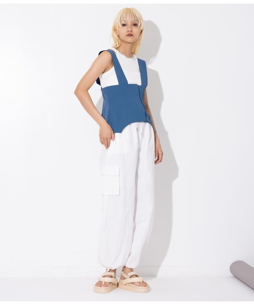 Settimissimo（セッティミッシモ）の「カーブヘムビスチェ（Tシャツ/カットソー・レディース・ブラック/ブルー・FREE）」の14枚目の写真