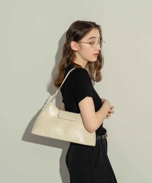 NEUNA（ヌナ）の「ベルテッドスクエアバッグ（ハンドバッグ・レディース・ブラック/アイボリー/ブラウン・FREE）」の11枚目の写真