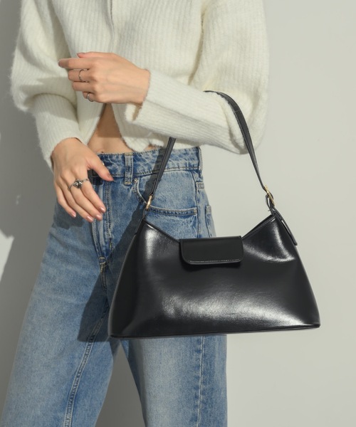 NEUNA（ヌナ）の「ベルテッドスクエアバッグ（ハンドバッグ・レディース・ブラック/アイボリー/ブラウン・FREE）」の18枚目の写真