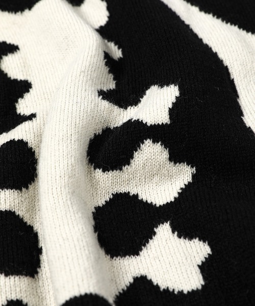 TAKAHIROMIYASHITATheSoloIst.（タカヒロミヤシタザソロイスト）の「crew neck sweater（ニット/セーター・メンズ・ブルー系その他/ブラック×ホワイト/ブラック×ブラック/ネイビー系/オリーブ系/ホワイト×レッド・44/46）」の9枚目の写真