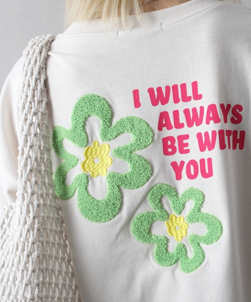 SpRay(スプレイ)の「サガラFLOWER クロップドTシャツ(Tシャツ/カットソー・レディース・ネイビー/オートミール/アイボリー/オフホワイト/チャコールグレー・FREE)」の18枚目の写真