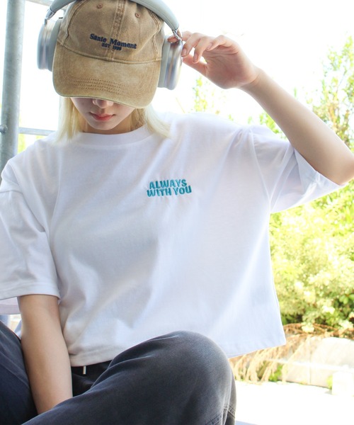 SpRay(スプレイ)の「サガラFLOWER クロップドTシャツ(Tシャツ/カットソー・レディース・ネイビー/オートミール/アイボリー/オフホワイト/チャコールグレー・FREE)」の13枚目の写真