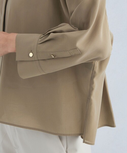 green label relaxing（グリーンレーベルリラクシング）の「シアー ドルマン ショート シャツ 2（シャツ/ブラウス・レディース・モカ/ネイビー/ダークグリーン・FREE）」の17枚目の写真