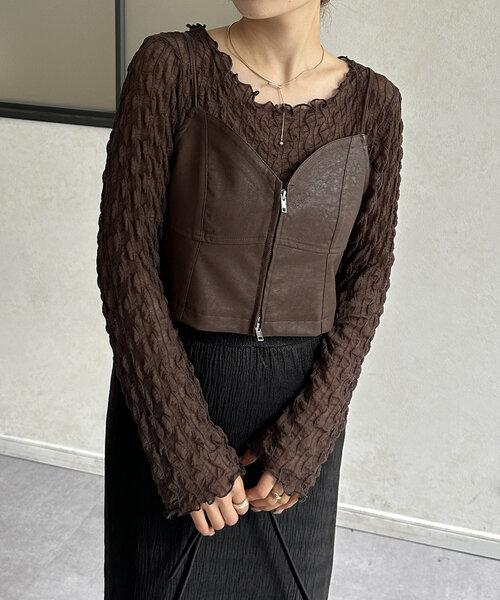 Thevon(ゼボン)の「ダブルジップ合皮キャミ(シャツ/ブラウス・レディース・グレイッシュベージュ/ブラック/ブラウン・FREE)」の12枚目の写真