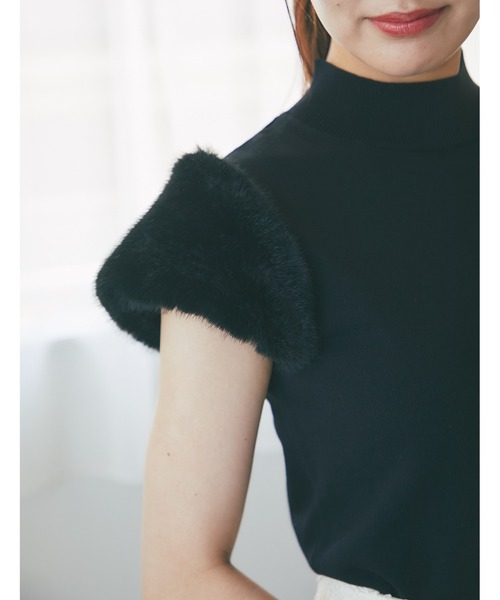 tocco closet(トッコ クローゼット)の「ファースリーブ切り替えニットプルオーバー(ニット/セーター・レディース・ピンク/アイボリー/ブラック・M)」の6枚目の写真