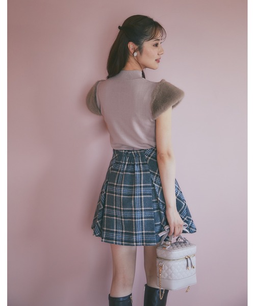 tocco closet(トッコ クローゼット)の「ファースリーブ切り替えニットプルオーバー(ニット/セーター・レディース・ピンク/アイボリー/ブラック・M)」の12枚目の写真