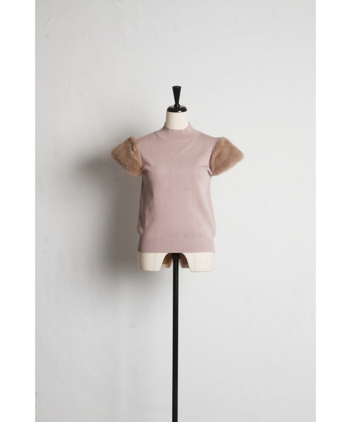 tocco closet(トッコ クローゼット)の「ファースリーブ切り替えニットプルオーバー(ニット/セーター・レディース・ピンク/アイボリー/ブラック・M)」の16枚目の写真
