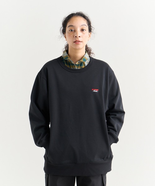 NANGA（ナンガ）の「ECO HYBRID MINI BOX LOGO EMBROIDERY SWEATSHIRT/エコハイブリッド ミニボックスロゴ エンブロイダリー スウェットシャツ（スウェット・メンズ・セージグリーン/ブラック/オートミール/ライトグレー/ホワイト/オレンジ/ブラック系その他・S/M/L/XL）」の15枚目の写真