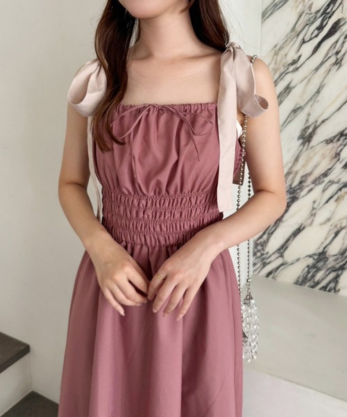 one after another NICE CLAUP（ワンアフターアナザーナイスクラップ）の「【WEB限定商品】リボンシャーリングキャミワンピース（ワンピース・レディース・ベージュ系その他/ブラック/ブラウン系その他/ピンク系その他・SMALL/MEDIUM）」の15枚目の写真