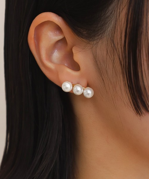 LHME(エルエイチエムイー)の「【WEB限定】“MELLOW”ラインパールピアス/3粒/サージカルステンレス(金属アレルギー対応)【LHME / エルエイチエムイー】(ピアス(両耳用)・レディース・ゴールド・ONE SIZE)」の21枚目の写真