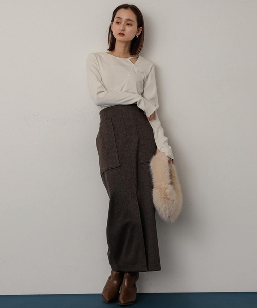 SENSE OF PLACE by URBAN RESEARCH（センスオブプレイスバイアーバンリサーチ）の「アシンメトリーリブコンパクトトップス（Tシャツ/カットソー・レディース・ブラウン/ブラック/ライトブルー/オフホワイト・ONE）」の7枚目の写真