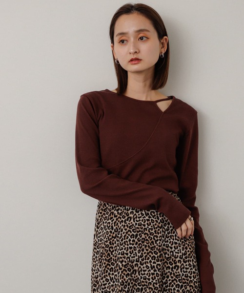 SENSE OF PLACE by URBAN RESEARCH（センスオブプレイスバイアーバンリサーチ）の「アシンメトリーリブコンパクトトップス（Tシャツ/カットソー・レディース・ブラウン/ブラック/ライトブルー/オフホワイト・ONE）」の10枚目の写真